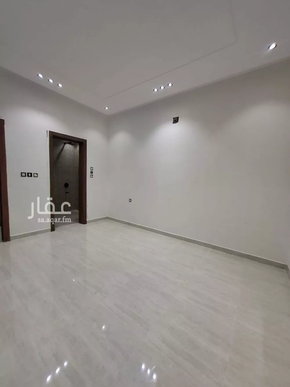 5 bedroom floor in Al Hazm 2