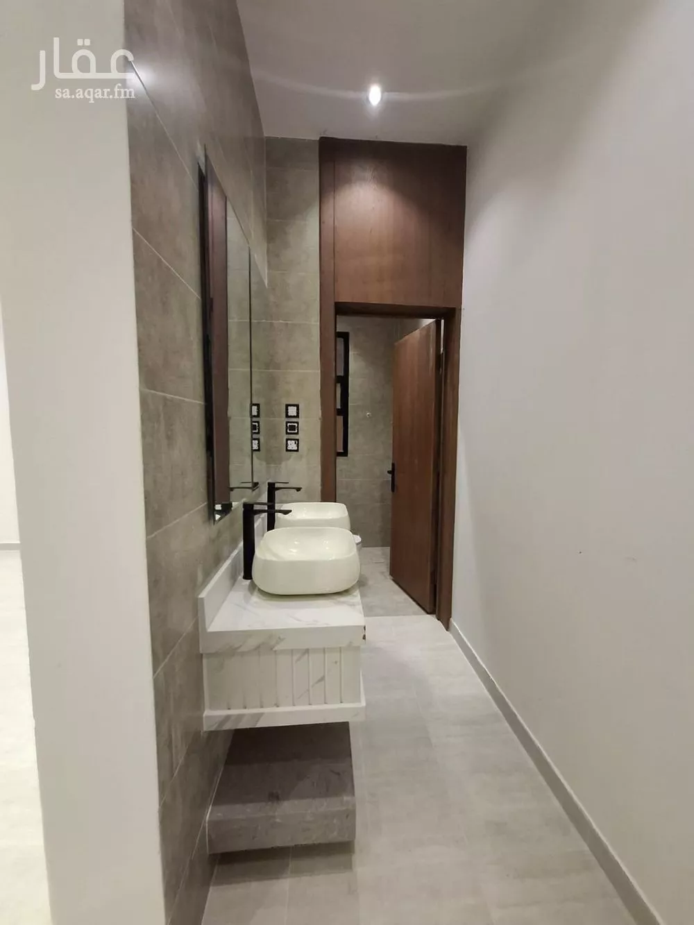 5 bedroom floor in Al Hazm 12