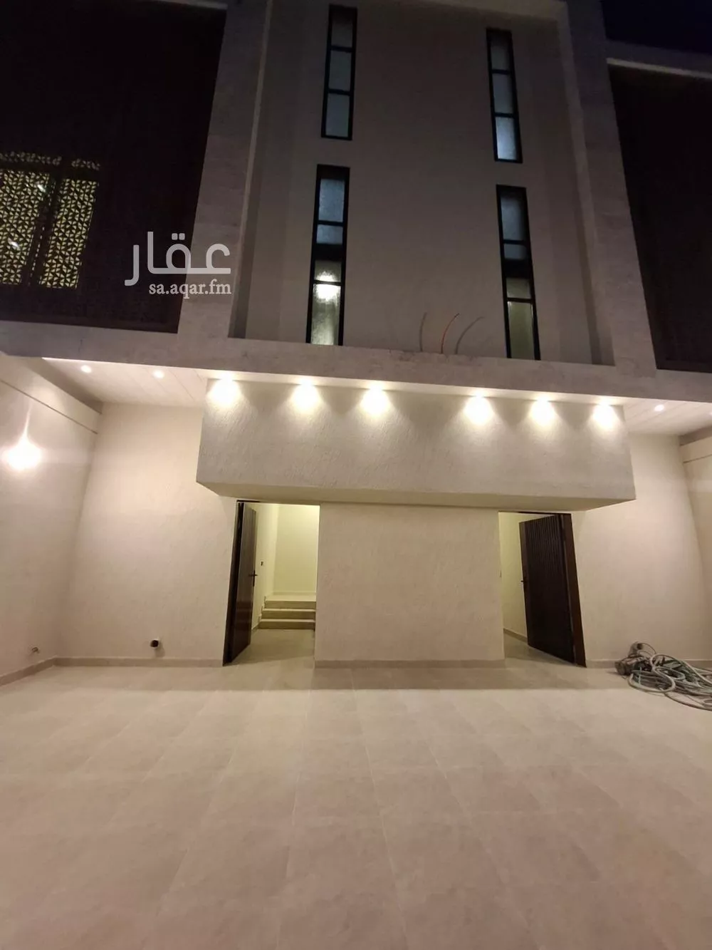 5 bedroom floor in Al Hazm 3