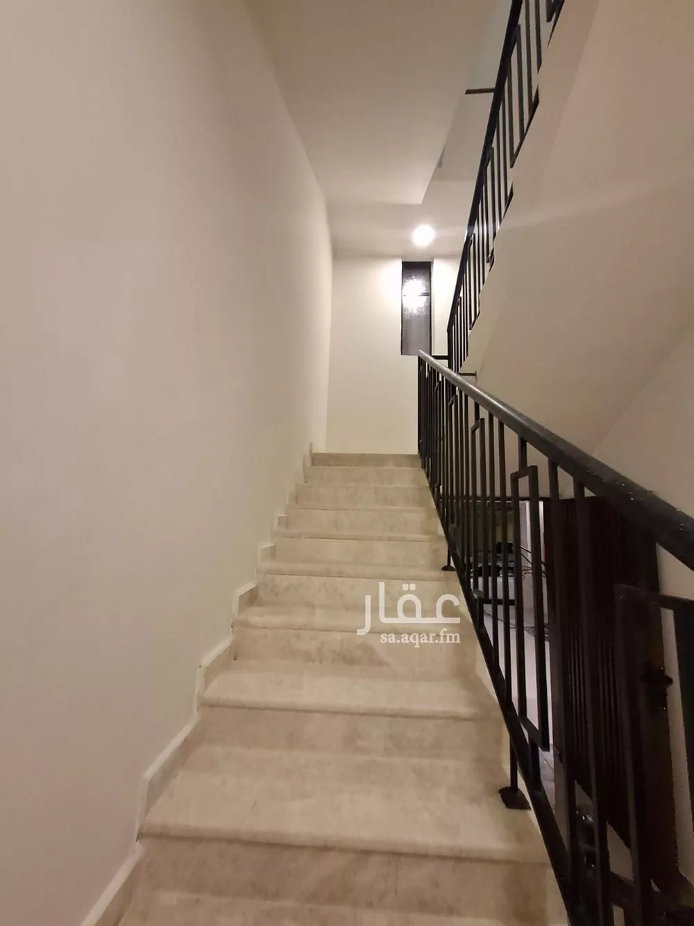 5 bedroom floor in Al Hazm 6
