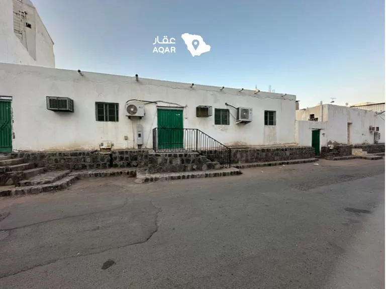 12 bedroom building in Al Mughaysalah, Madinah 3