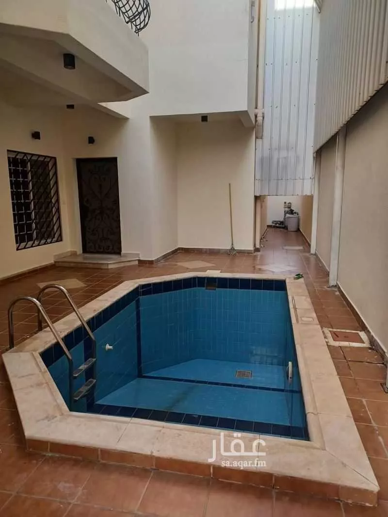 4 bedroom villa in Al Basateen, Jeddah 7