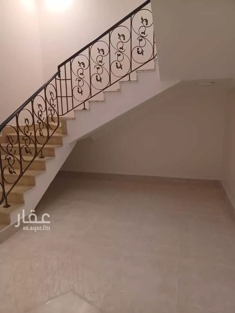 4 bedroom villa in Al Basateen, Jeddah 5