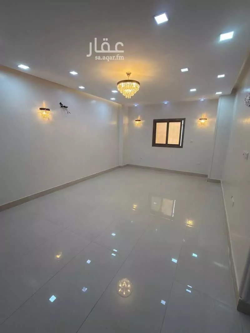 شقة 5 غرف في الصفا 26