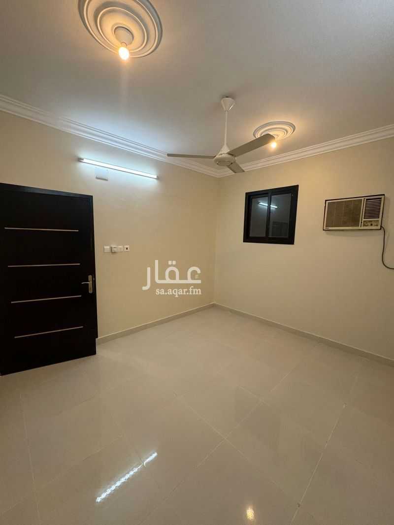 شقة في المطار
