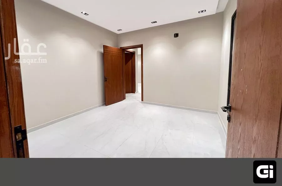 3 bedroom floor in Al Janadriyah 15