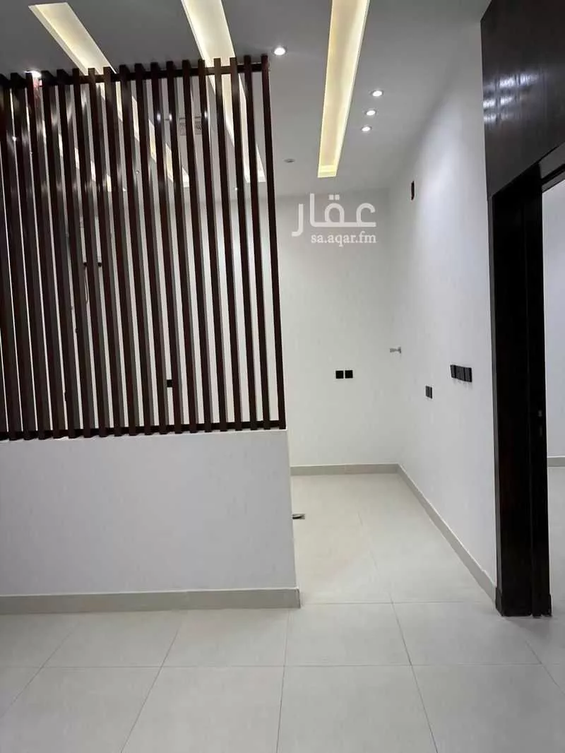 4 bedroom floor in Dhahrat Namar 12