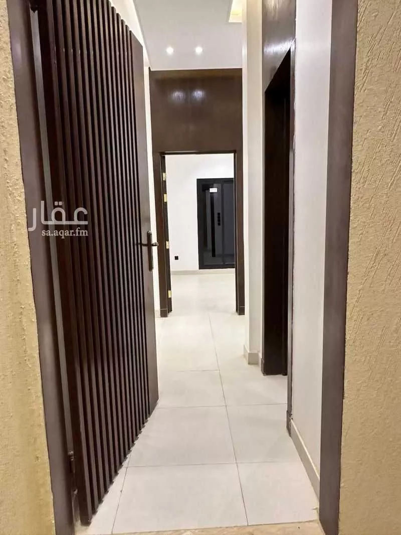 4 bedroom floor in Dhahrat Namar 4