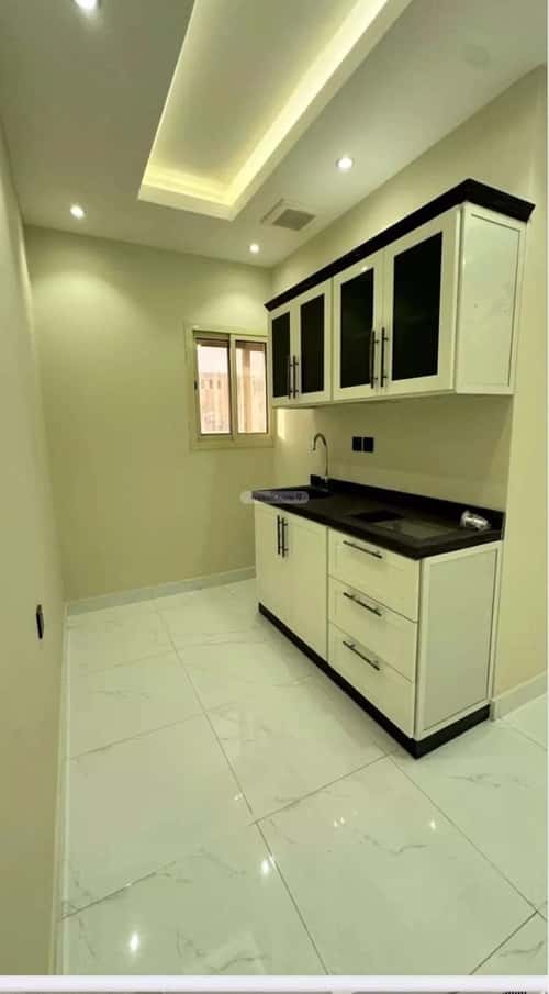 1 bedroom apartment in Al Qairawan 4