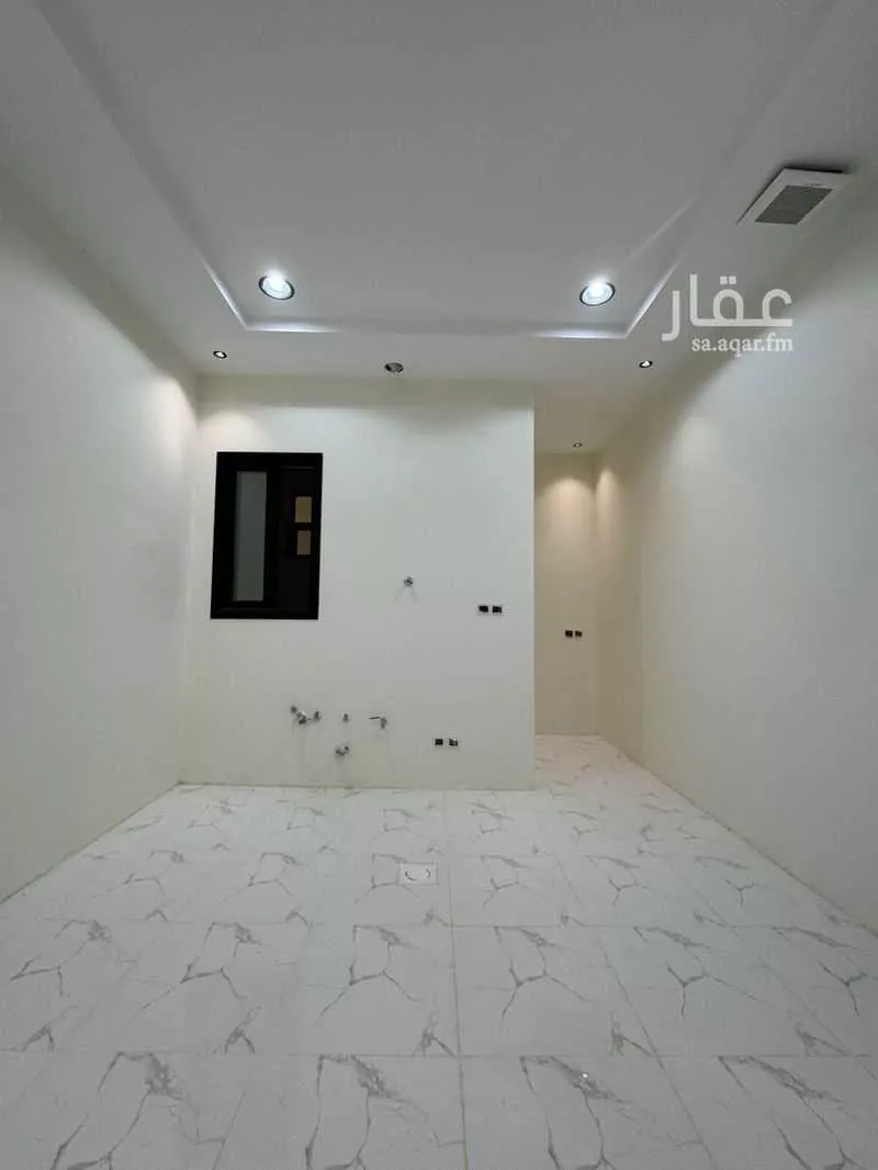 7 bedroom floor in Dirab 11