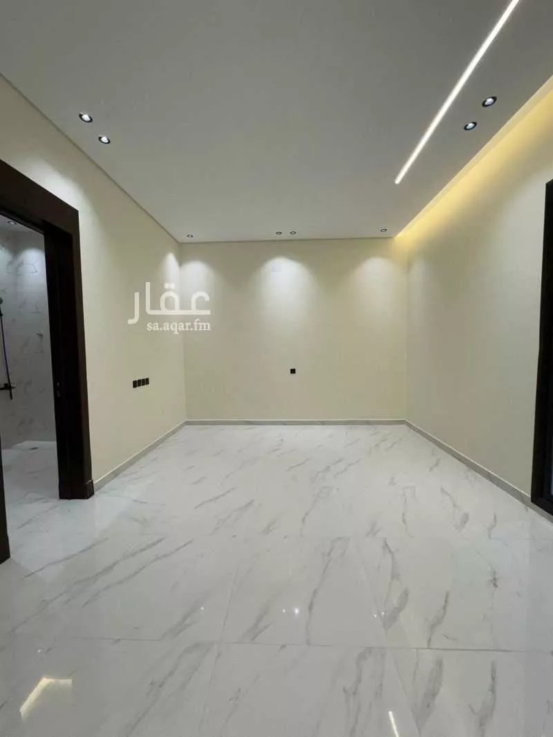 7 bedroom floor in Dirab 13
