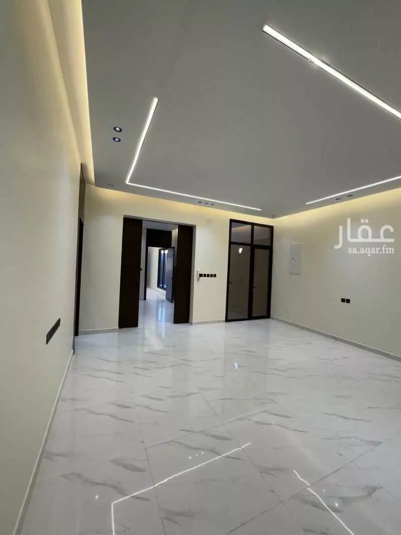7 bedroom floor in Dirab 7
