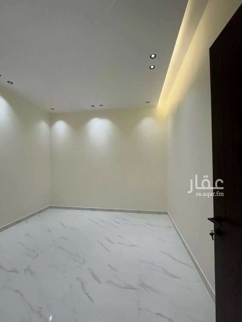 7 bedroom floor in Dirab 9
