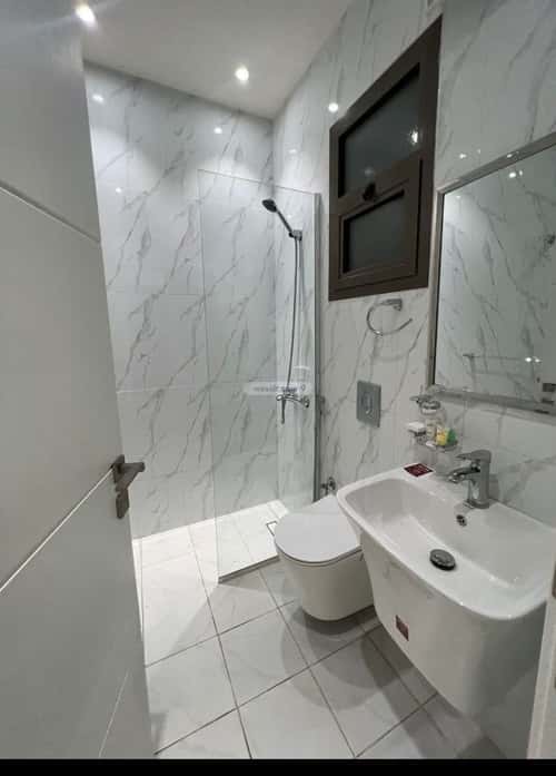 2 bedroom apartment in Al Nakheel 5