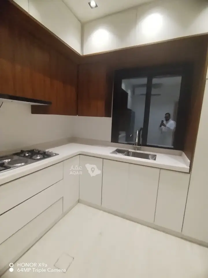 4 bedroom apartment in Al Manar, Riyadh 15