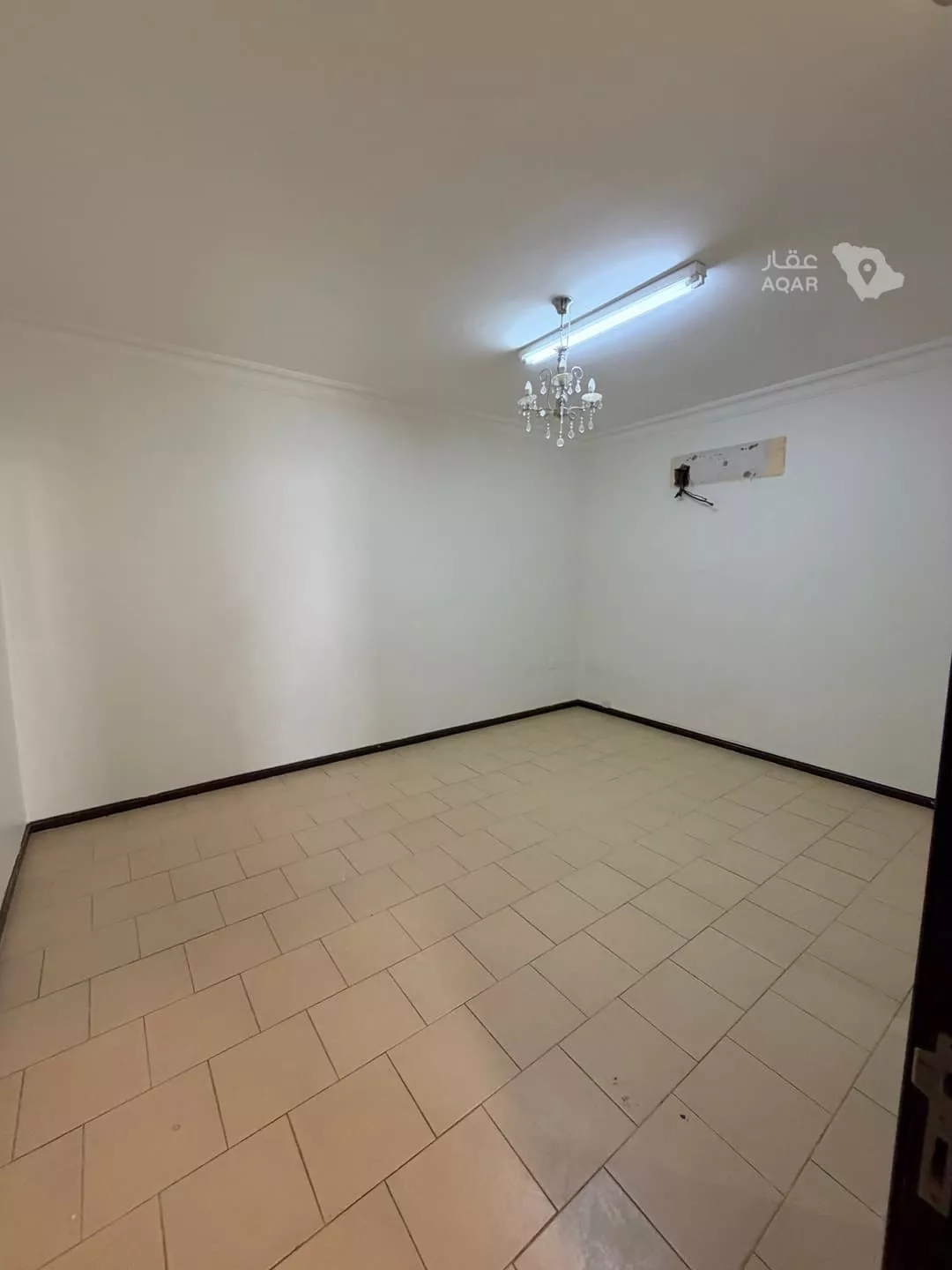 4 bedroom apartment in Al Yarmouk, Riyadh 9