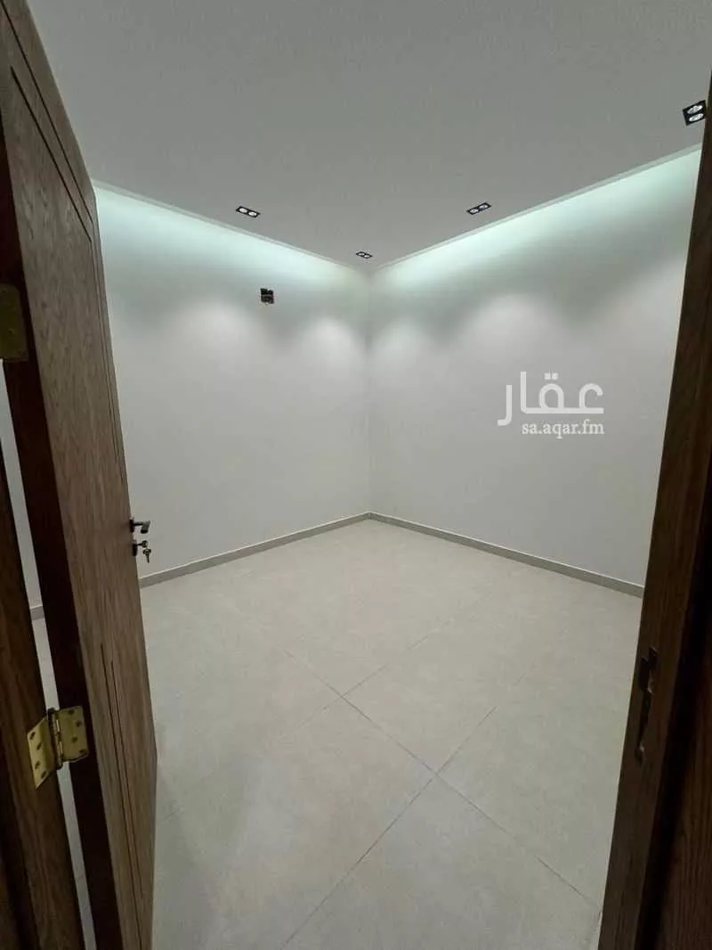 دور 5 غرف في طيبة 10