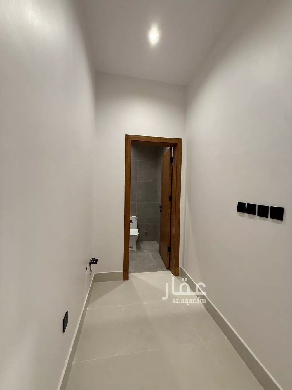 5 bedroom floor in Al Janadriyah 2