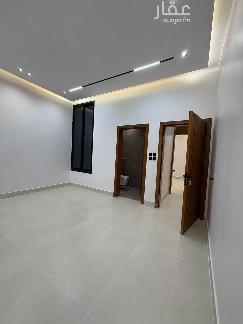 5 bedroom floor in Al Janadriyah 12