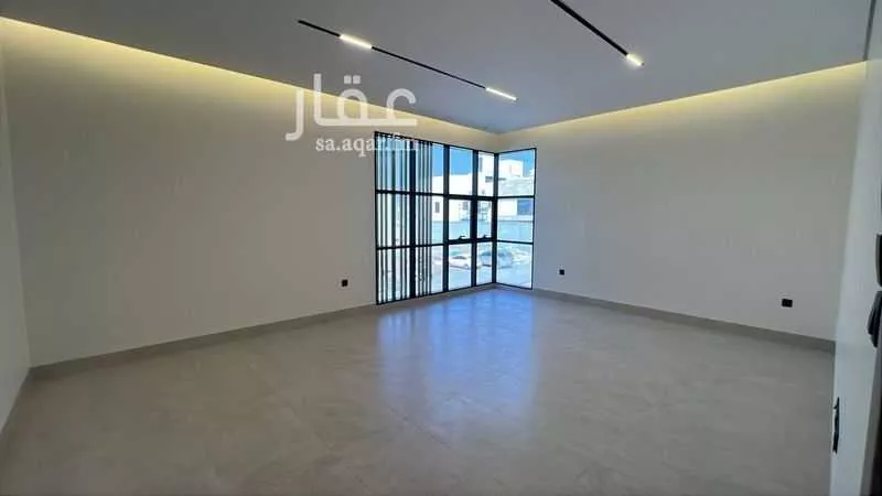 4 bedroom floor in Al Aridh 4