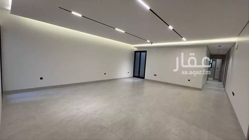 4 bedroom floor in Al Aridh 6