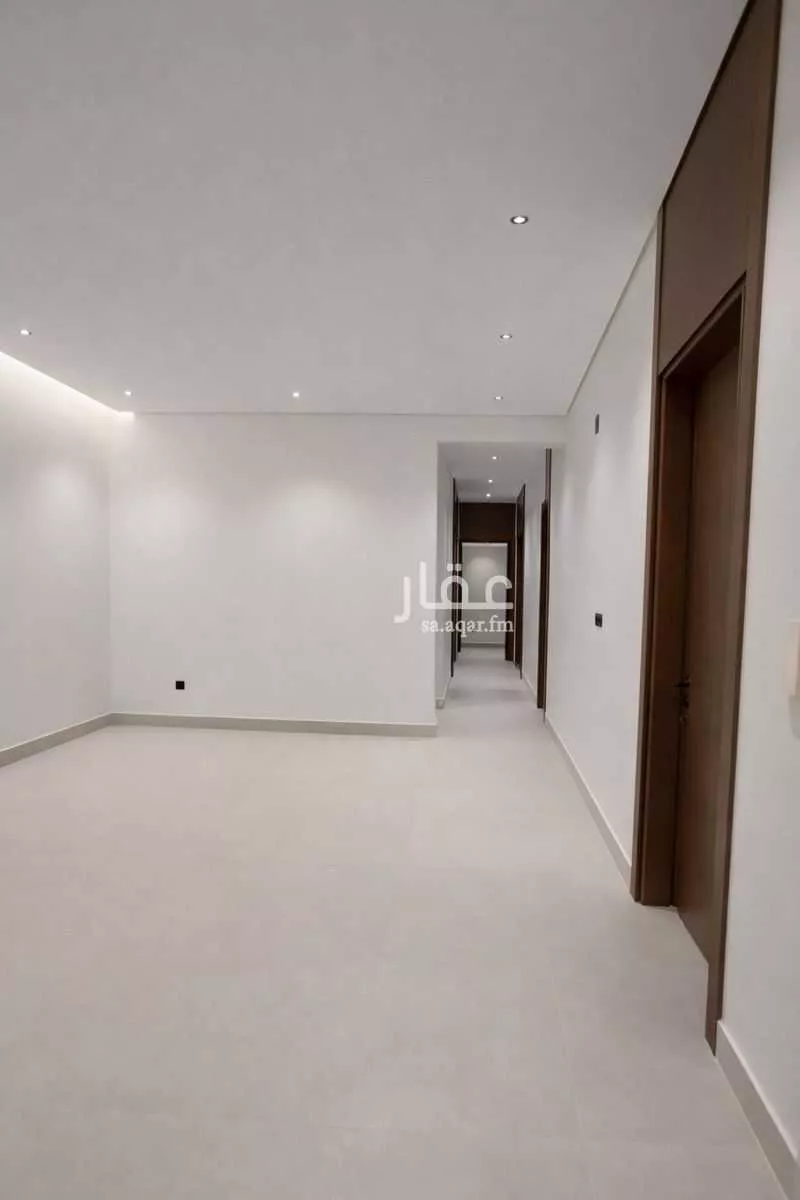 4 bedroom floor in Ash Sharq 4