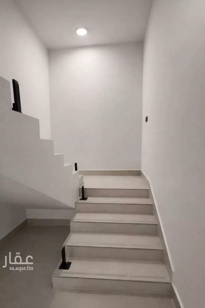 4 bedroom floor in Ash Sharq 5