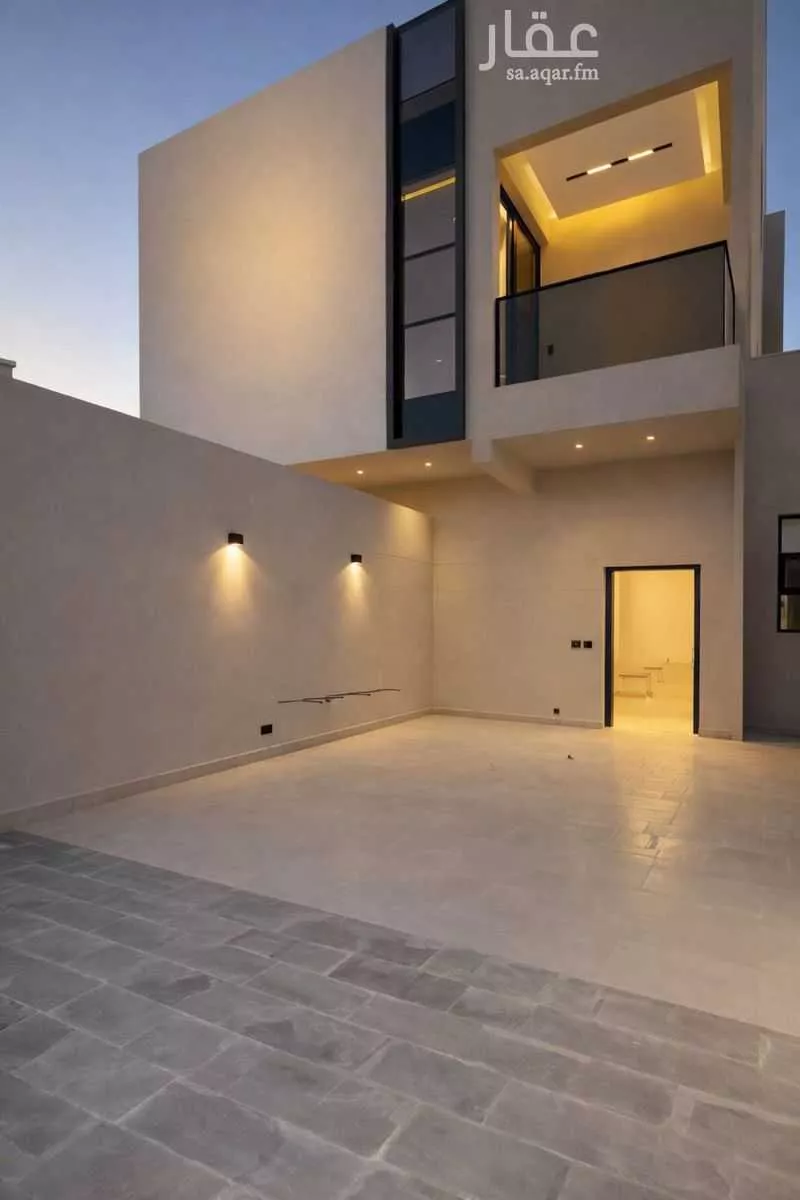 4 bedroom floor in Ash Sharq 7