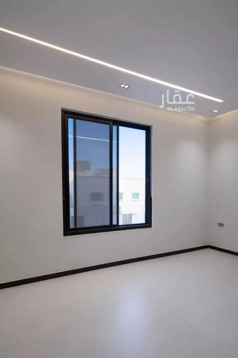 دور 3 غرف في السعادة 5
