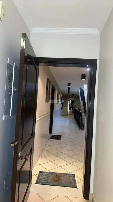 4 bedroom apartment in Hittin 3