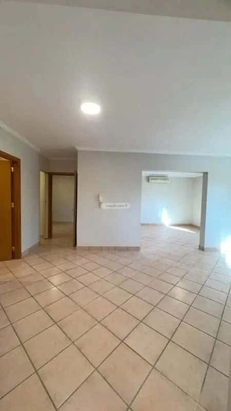 4 bedroom apartment in Hittin 4