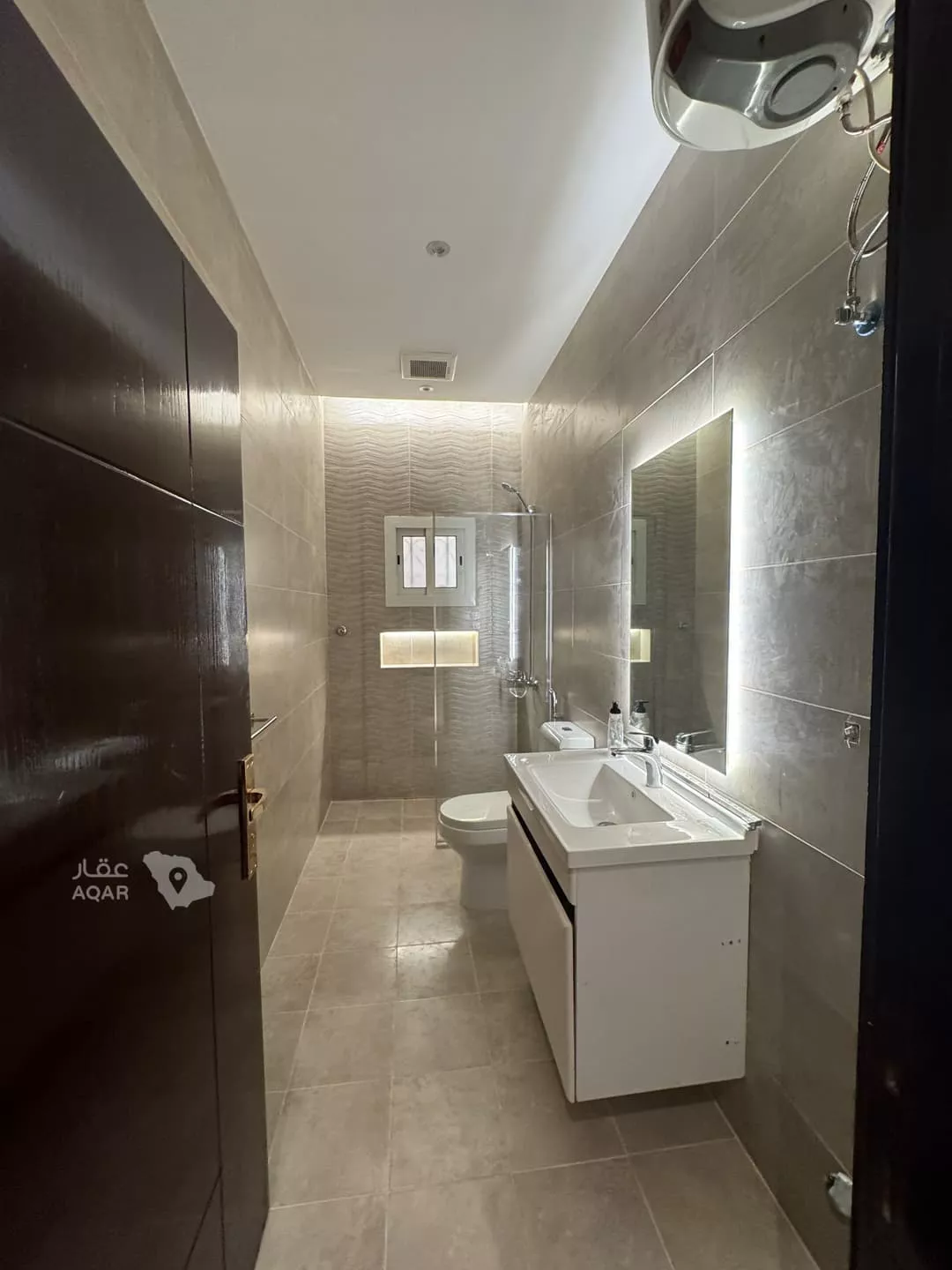 3 bedroom apartment in Al Nuzhah, Jeddah 5