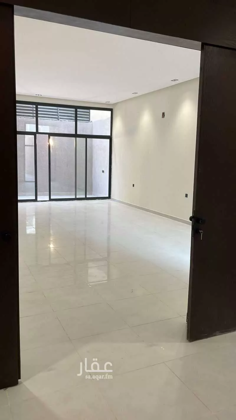 4 bedroom floor in Badr 4