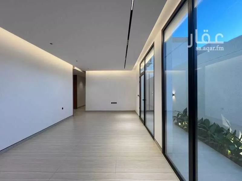 دور 3 غرف في العارض 3