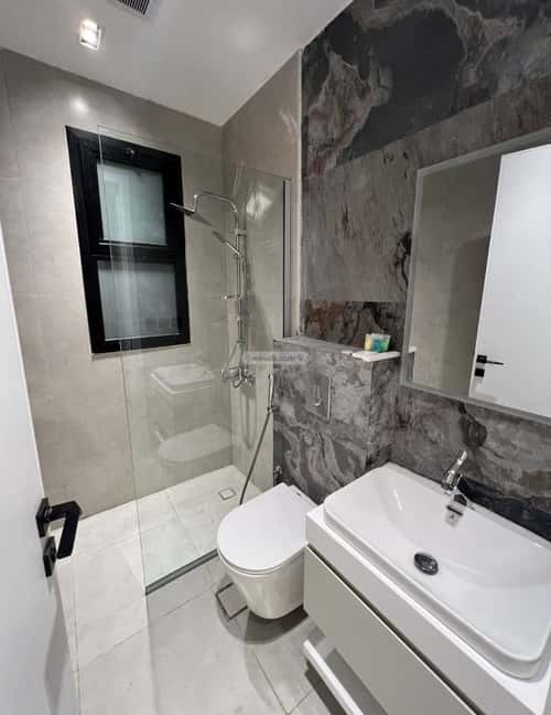 3 bedroom apartment in Al Malqa 6