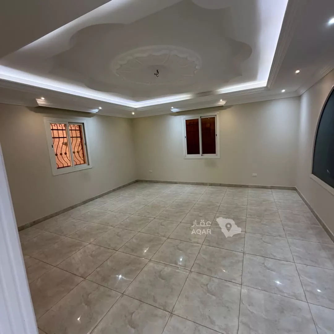 4 bedroom villa in Al Basateen, Jeddah 5