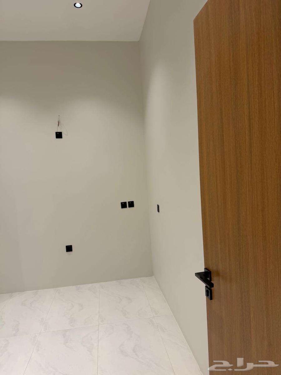 4 bedroom apartment in Shawran, Madinah 6