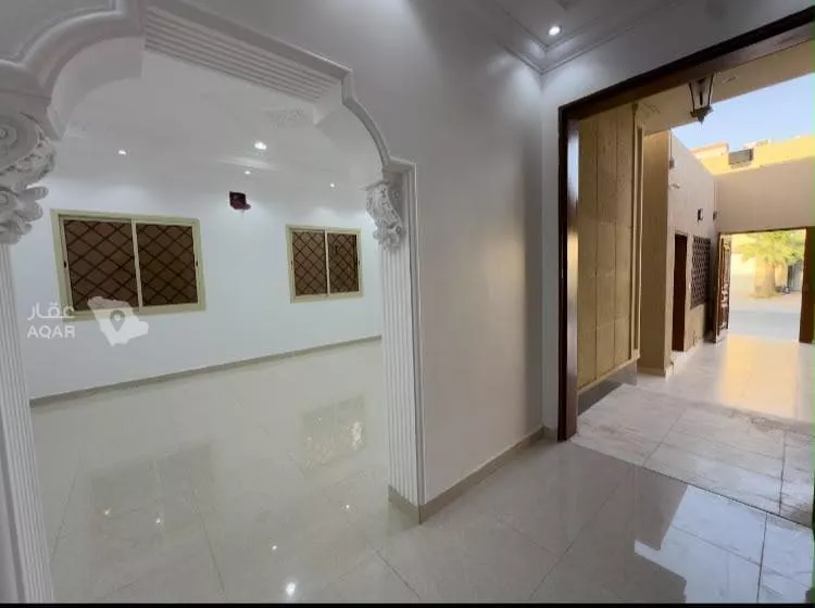 فيلا 3 غرف في الياسمين، الرياض 6