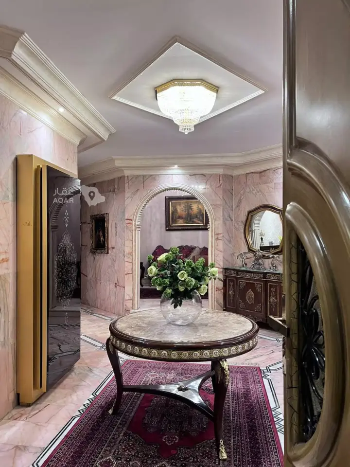 5 bedroom villa in Al Khaleej, Riyadh