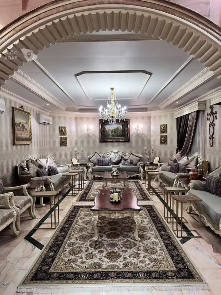 5 bedroom villa in Al Khaleej, Riyadh 9