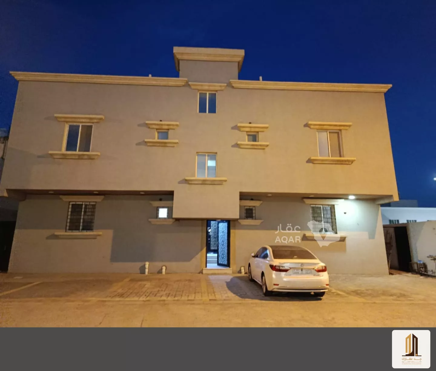 4 bedroom building in Dahiat King Fahd, Eastern Province