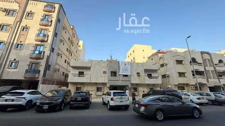 28 bedroom building in Al Salamah, Jeddah