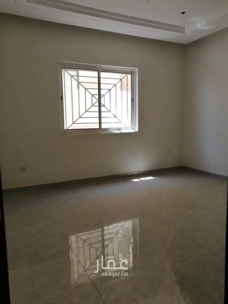 3 bedroom apartment in Al Yaqout 5