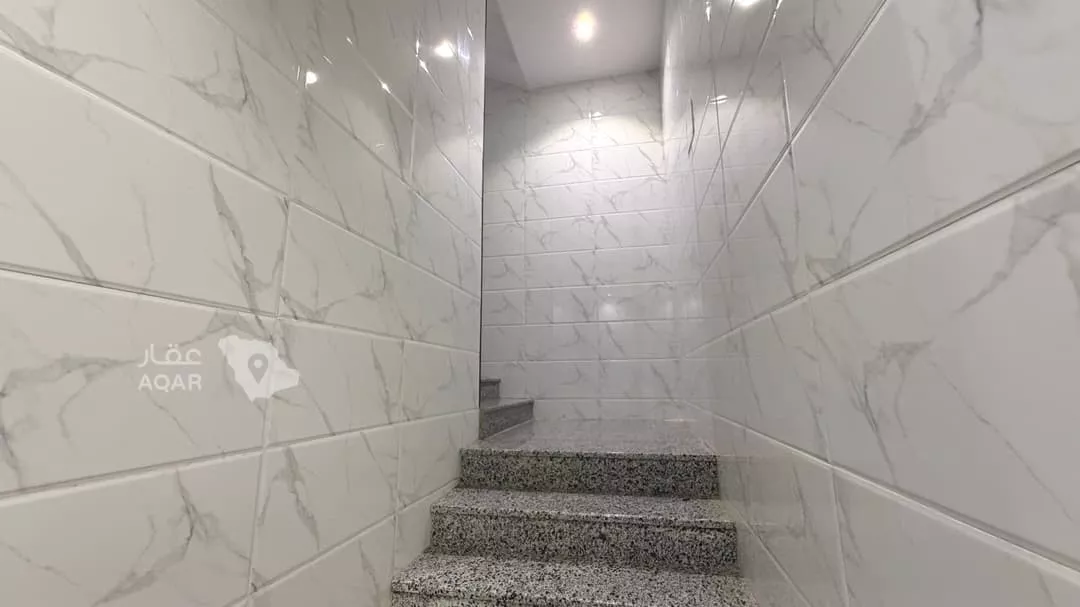 2 bedroom building in Al Bawadi, Jeddah 2