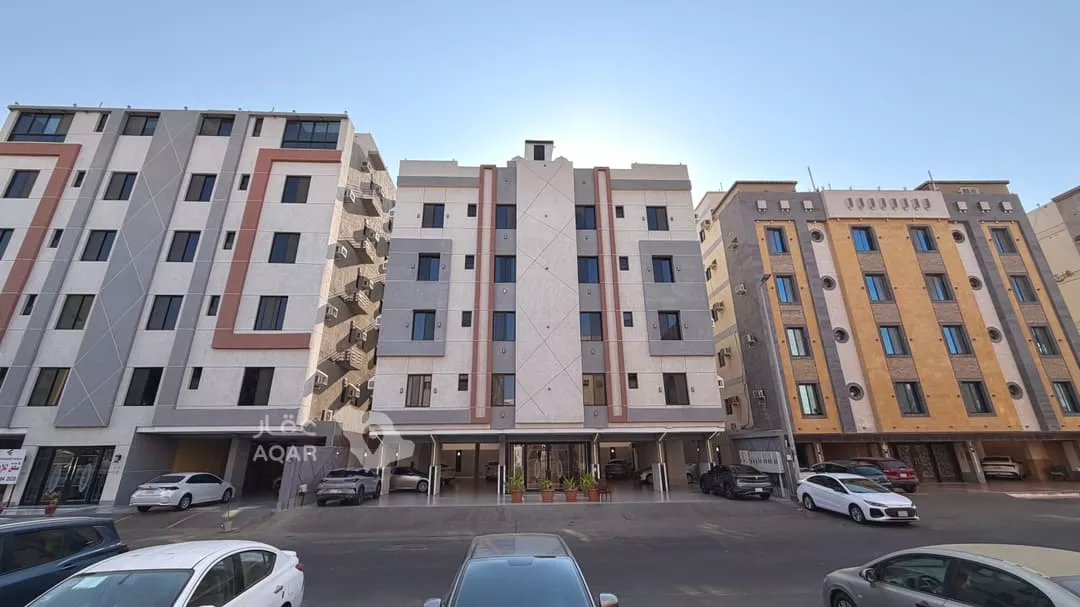 2 bedroom building in Al Bawadi, Jeddah