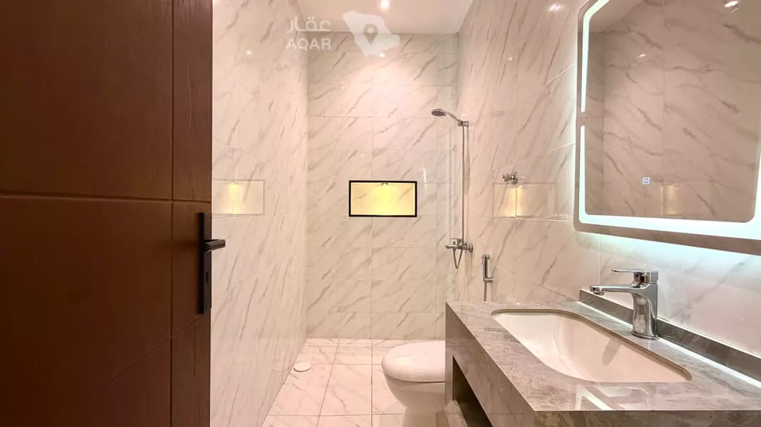 2 bedroom building in Al Bawadi, Jeddah 12