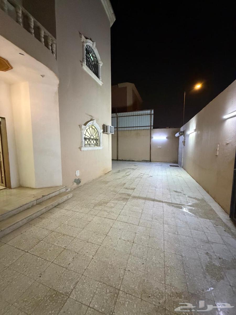 3 bedroom villa in Al Yarmouk, Riyadh 7