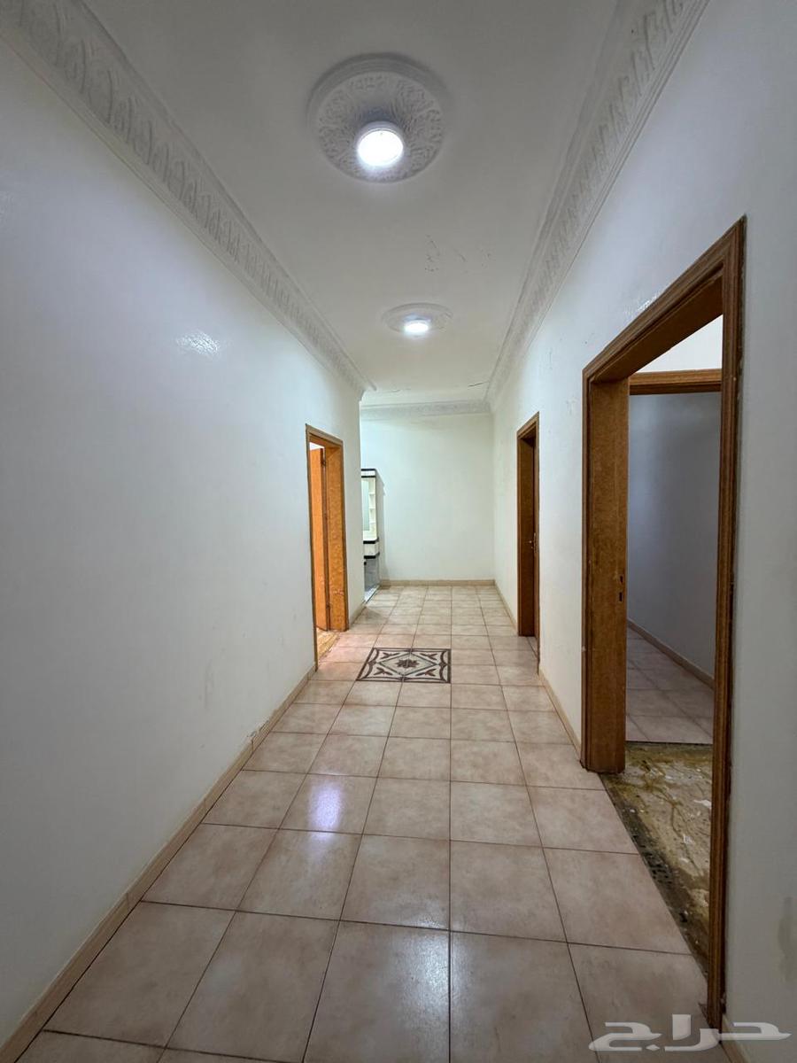 3 bedroom villa in Al Yarmouk, Riyadh 8