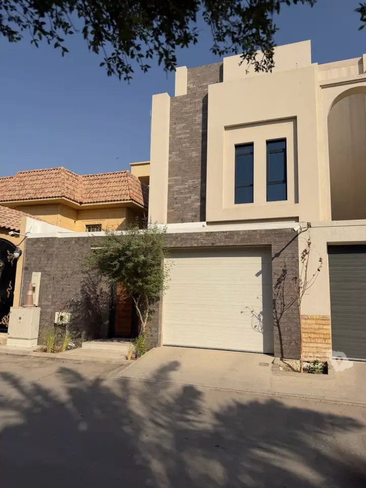 4 bedroom villa in Al Mathar Ash Shamali, Riyadh