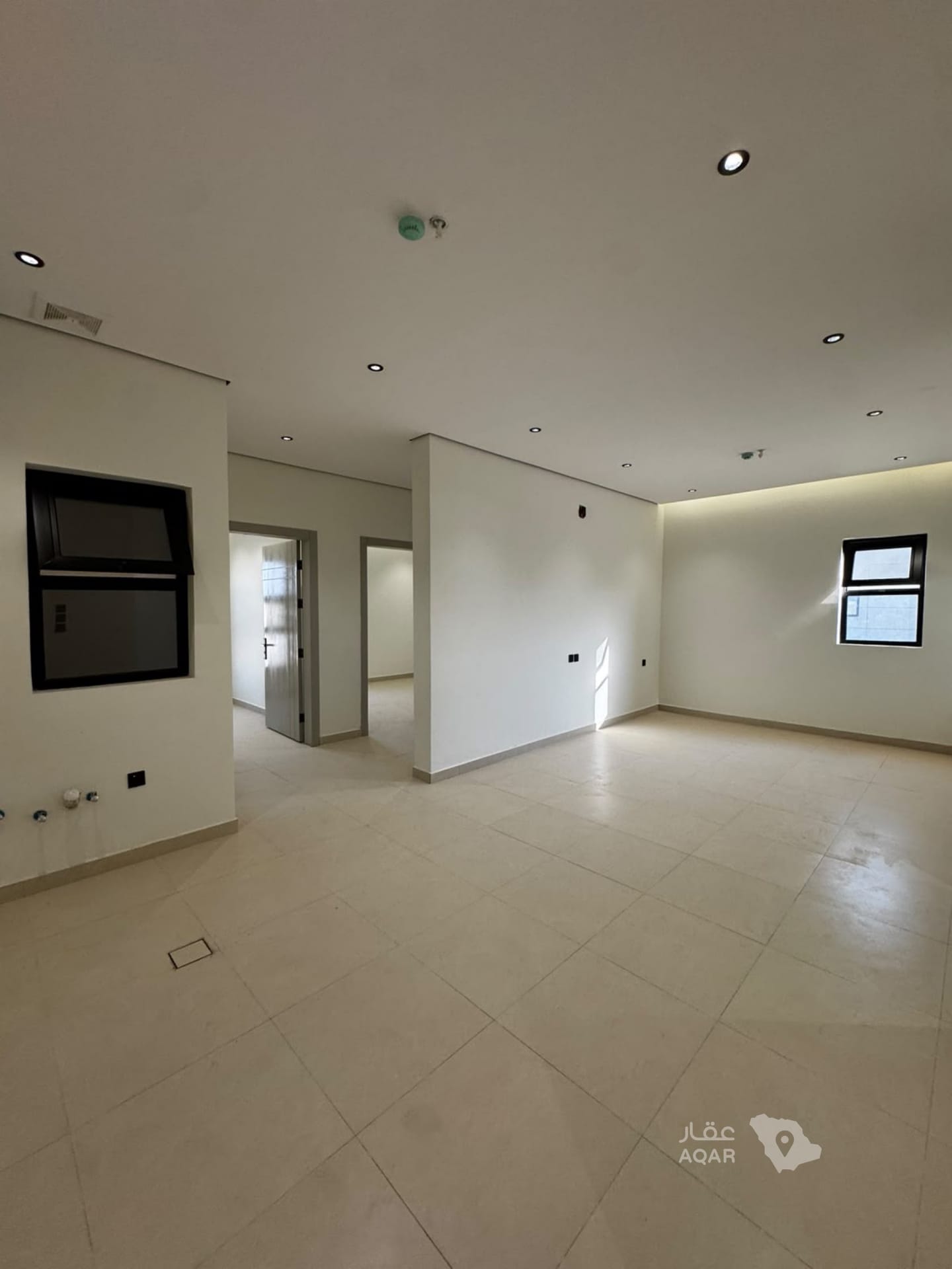 30 bedroom building in Dahiat Namar, Riyadh 14